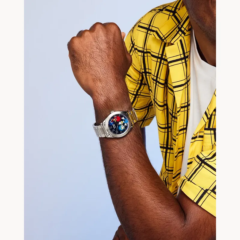 Feisty Donald Duck 90th Anniversary Blue Dial Stainless Feisty Donald Duck 90th Anniversary Blue Dial Stainless